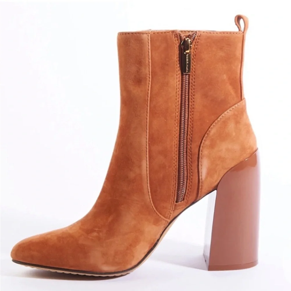 New! Vince Camuto‎ Enverna Suede Leather Block Heel Bootie Sz 7 $160